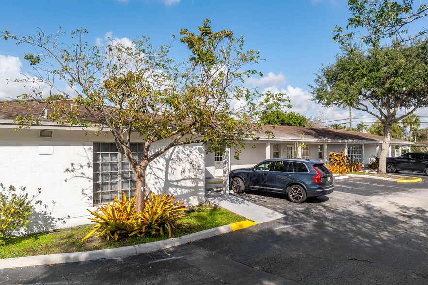 Plantation Professional Center - Day Care Center