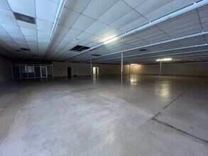 915 N Summit St, Crescent City, FL for lease Interior Photo- Image 2 of 9