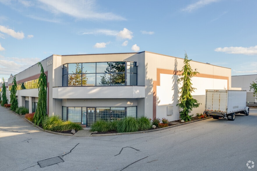 1600-1610 Derwent Way, Delta, BC for sale - Building Photo - Image 2 of 16