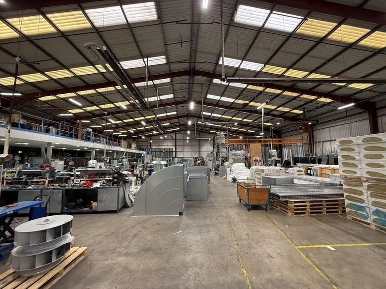 Green Ln, Heywood for lease - Building Photo - Image 1 of 18