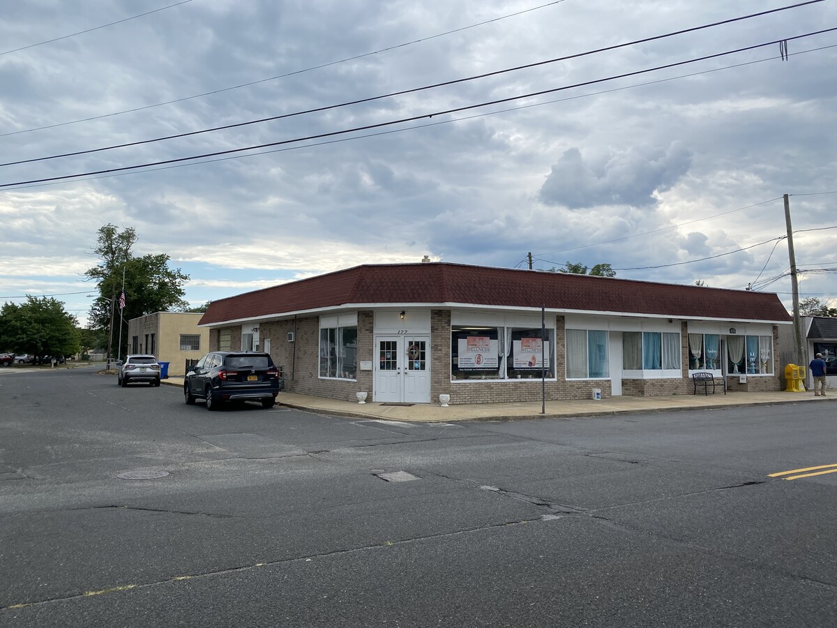 177-181 Main St, Port Monmouth, NJ 07758 - Retail for Sale | LoopNet