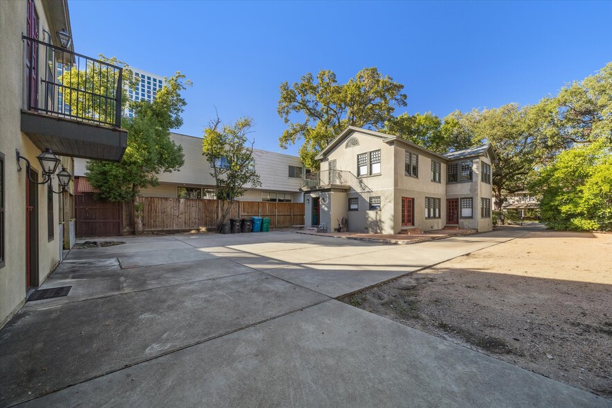 815 Hawthorne St, Houston, TX for sale - Building Photo - Image 2 of 13
