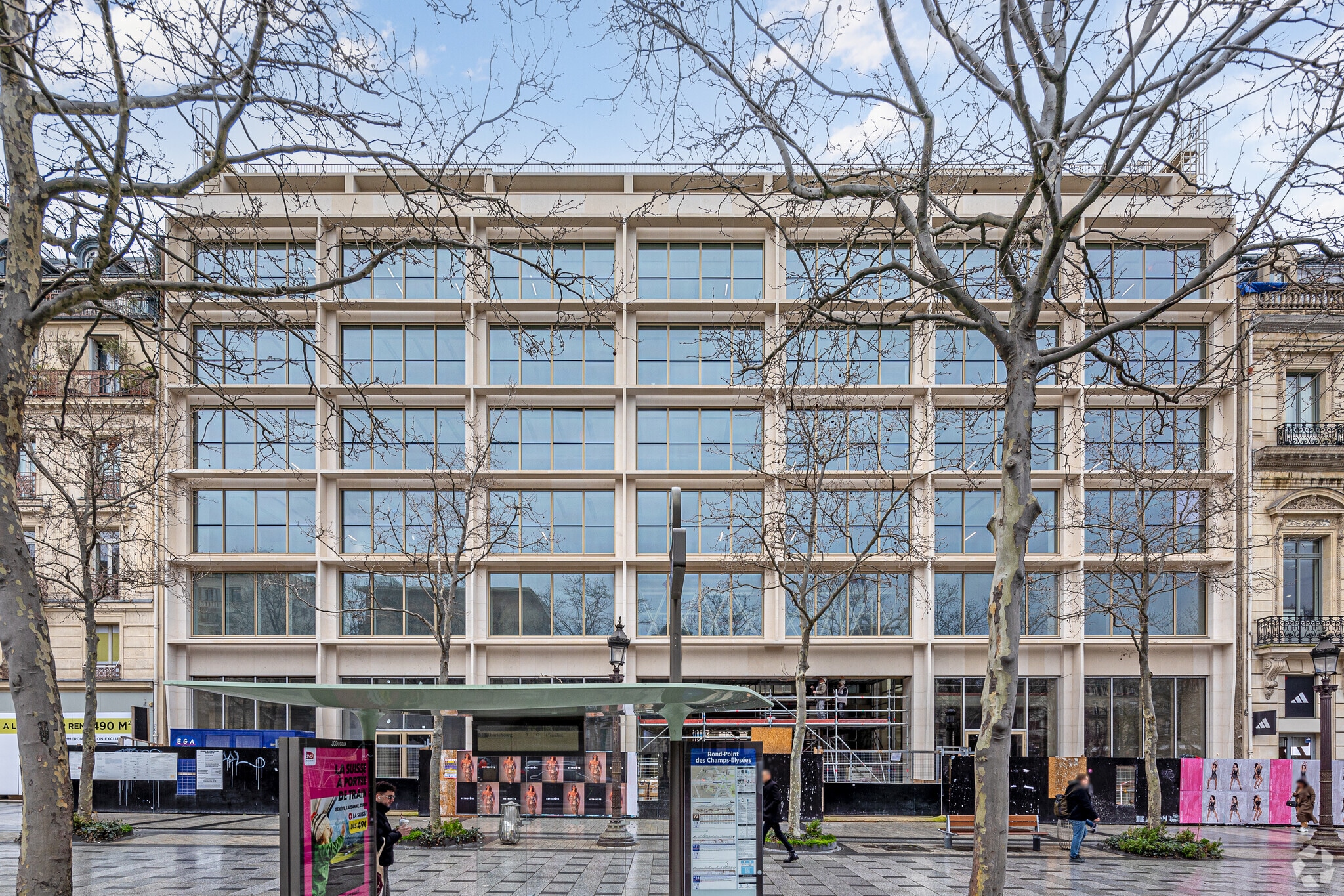 26 Avenue Des Champs Elysées, Paris for lease Primary Photo- Image 1 of 7