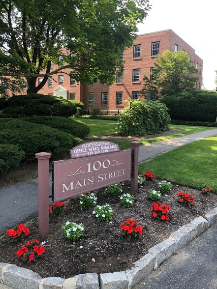 100 Main St, Concord, MA for lease - Building Photo - Image 2 of 9