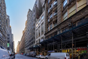 256-258 W 36th St, New York NY - Loft