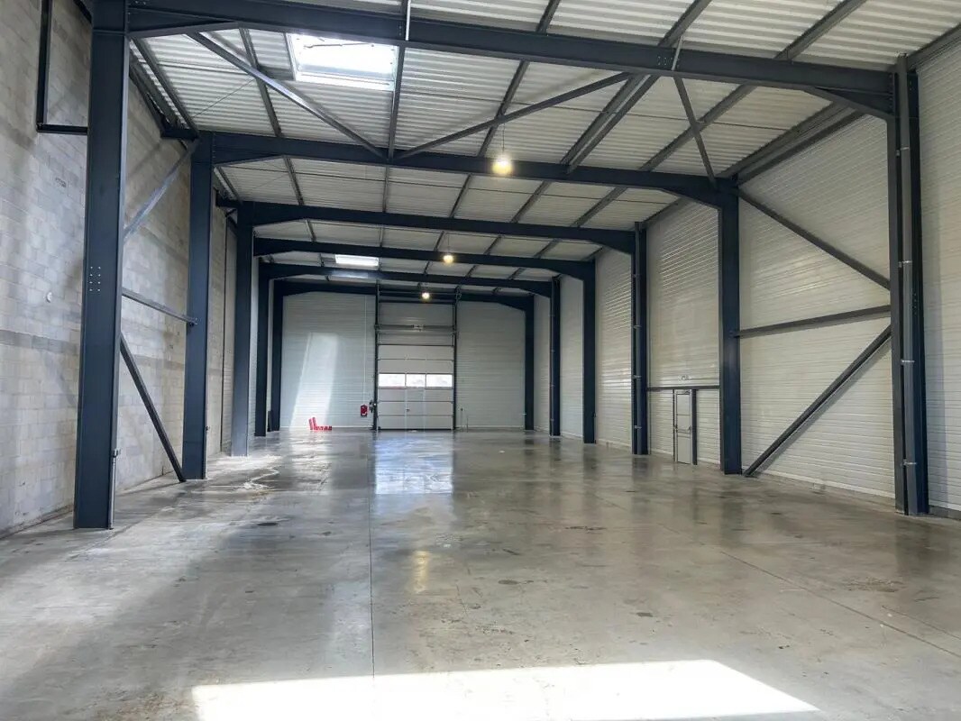 Industrial in Signes for lease Interior Photo- Image 1 of 5