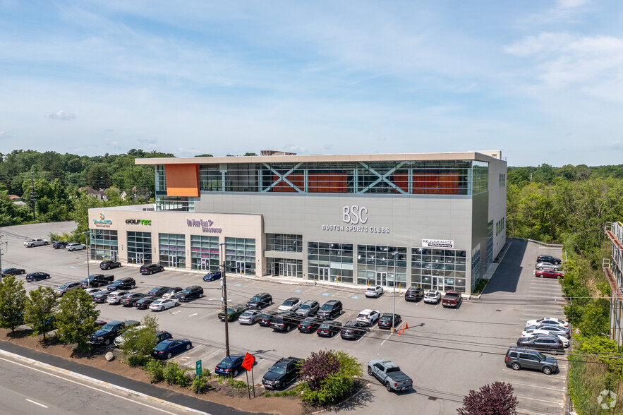 190-194 Newbury St, Peabody, MA for lease - Building Photo - Image 1 of 6