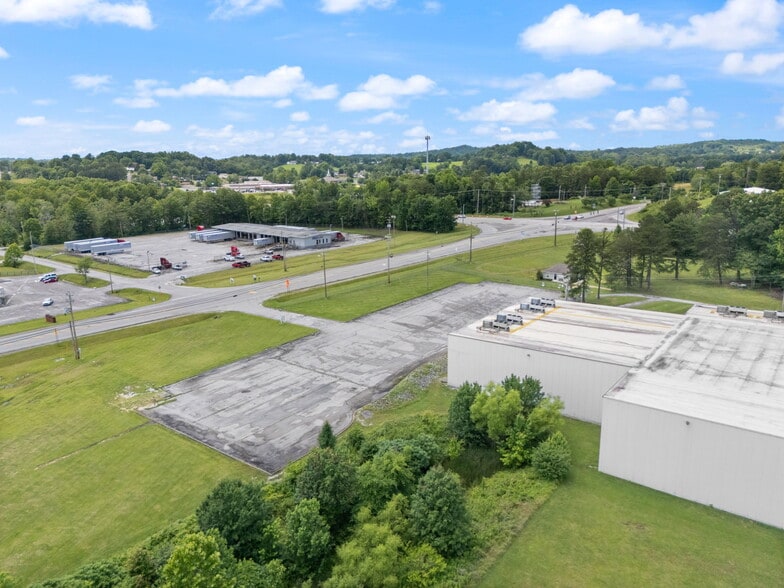 100 Barbourville Rd, London, KY for sale - Aerial - Image 1 of 2