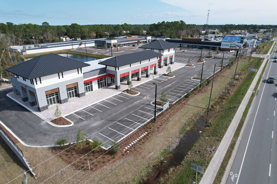 96032-96098 Victorias Pl, Yulee, FL for lease - Building Photo - Image 3 of 7