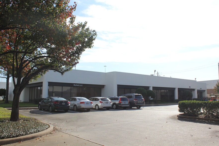 1000 N Post Oak Rd, Houston, TX for lease - Building Photo - Image 2 of 13