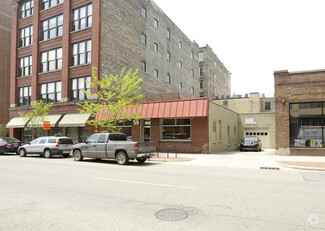 More details for 59 Commerce Ave SW, Grand Rapids, MI - Retail for Sale