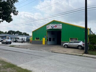 More details for 7130 Long Dr, Houston, TX - Industrial for Sale