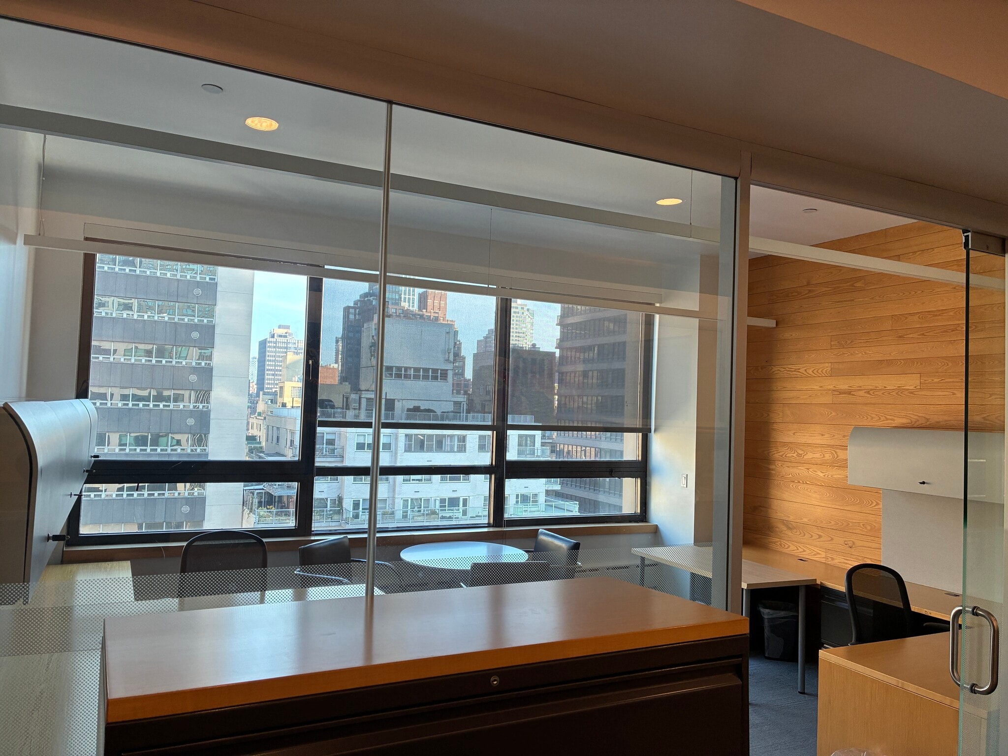 305 E 47th St, New York, NY for lease Interior Photo- Image 1 of 1