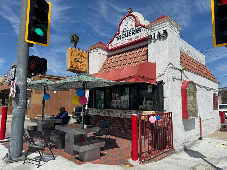 9145 Whittier Blvd, Pico Rivera, CA 90660