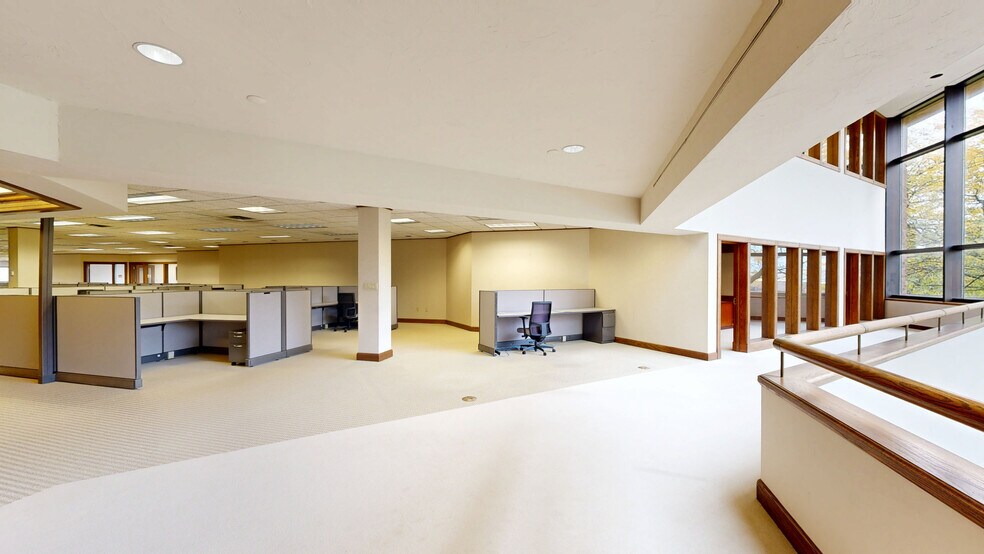 700 & 734 S Waverly Rd, Holland, MI for lease - Matterport 3D Scan - Image 3 of 25