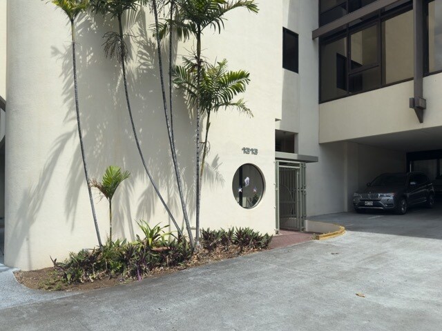 View Photo