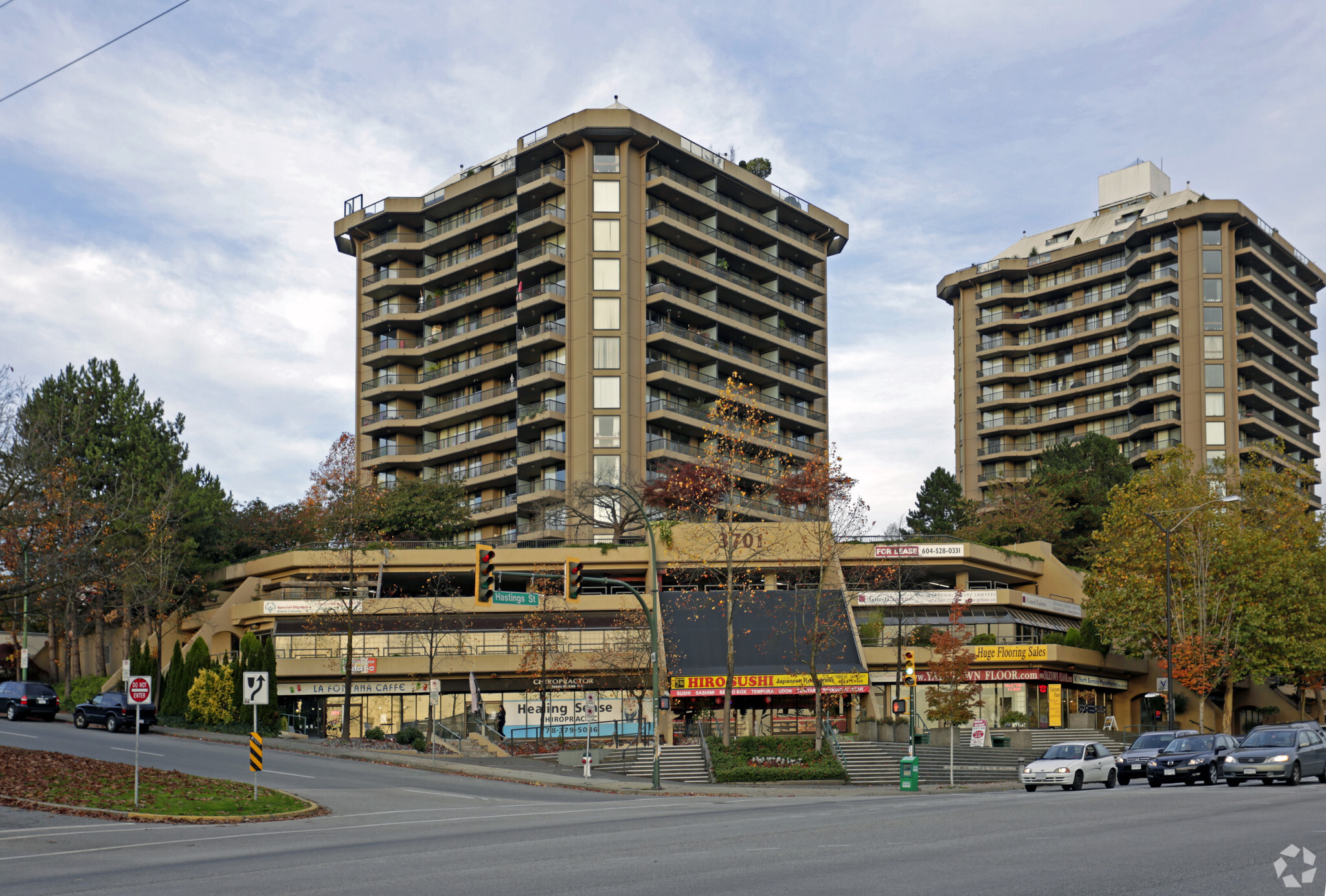 3701 E Hastings St, Burnaby, BC for lease Primary Photo- Image 1 of 13