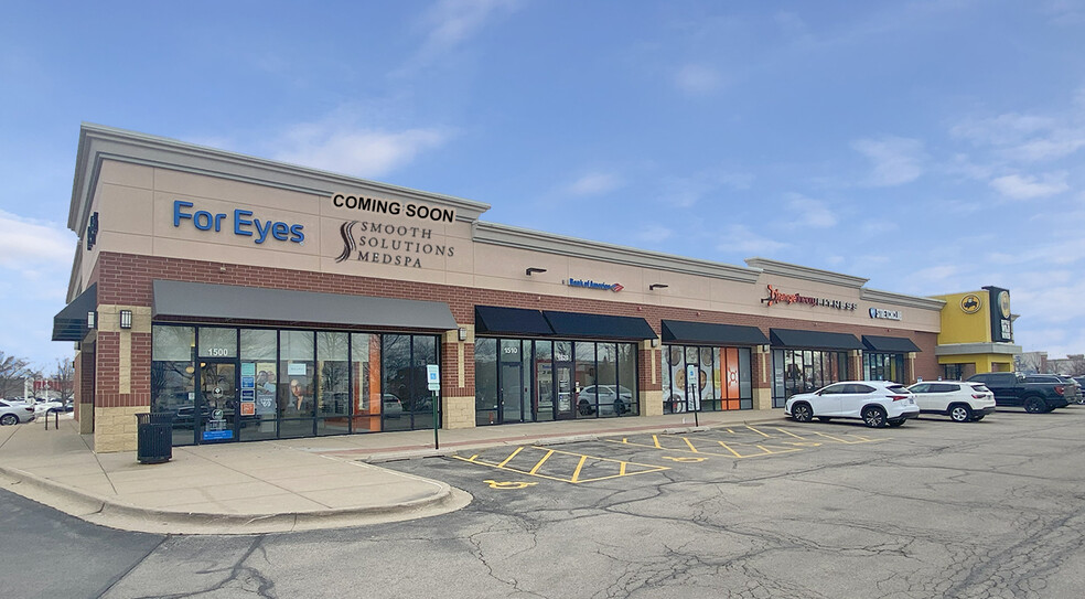 1500-1550 Douglas Rd, Oswego, IL for sale - Building Photo - Image 1 of 1