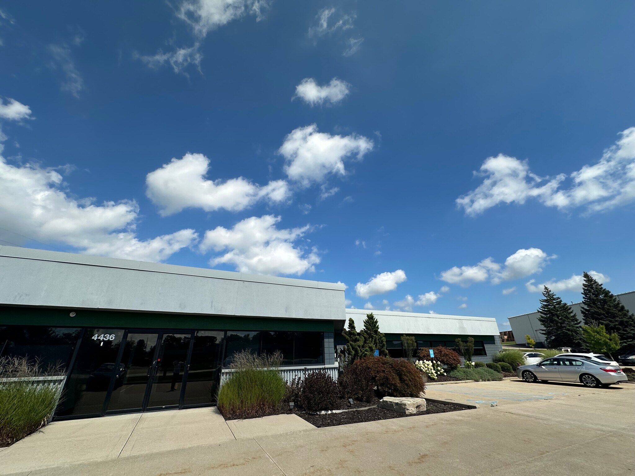 4436 Broadmoor Ave SE, Grand Rapids, MI for sale Building Photo- Image 1 of 1