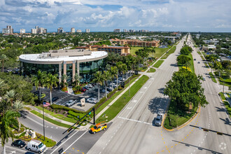 4001 Tamiami Trl N, Naples, FL - aerial  map view