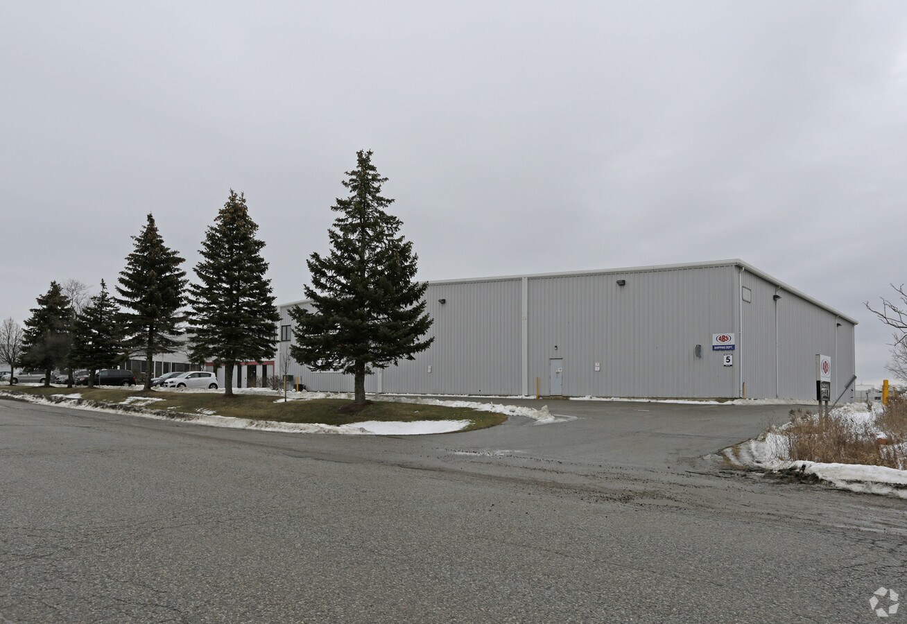 55 Taggart St Guelph ON N1L 1M6 - 55 Taggart St Guelph ON Primary Photo 1 HighDefinition 