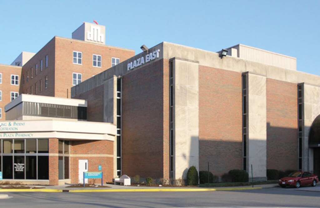 1 Memorial Dr, Decatur, IL 62526