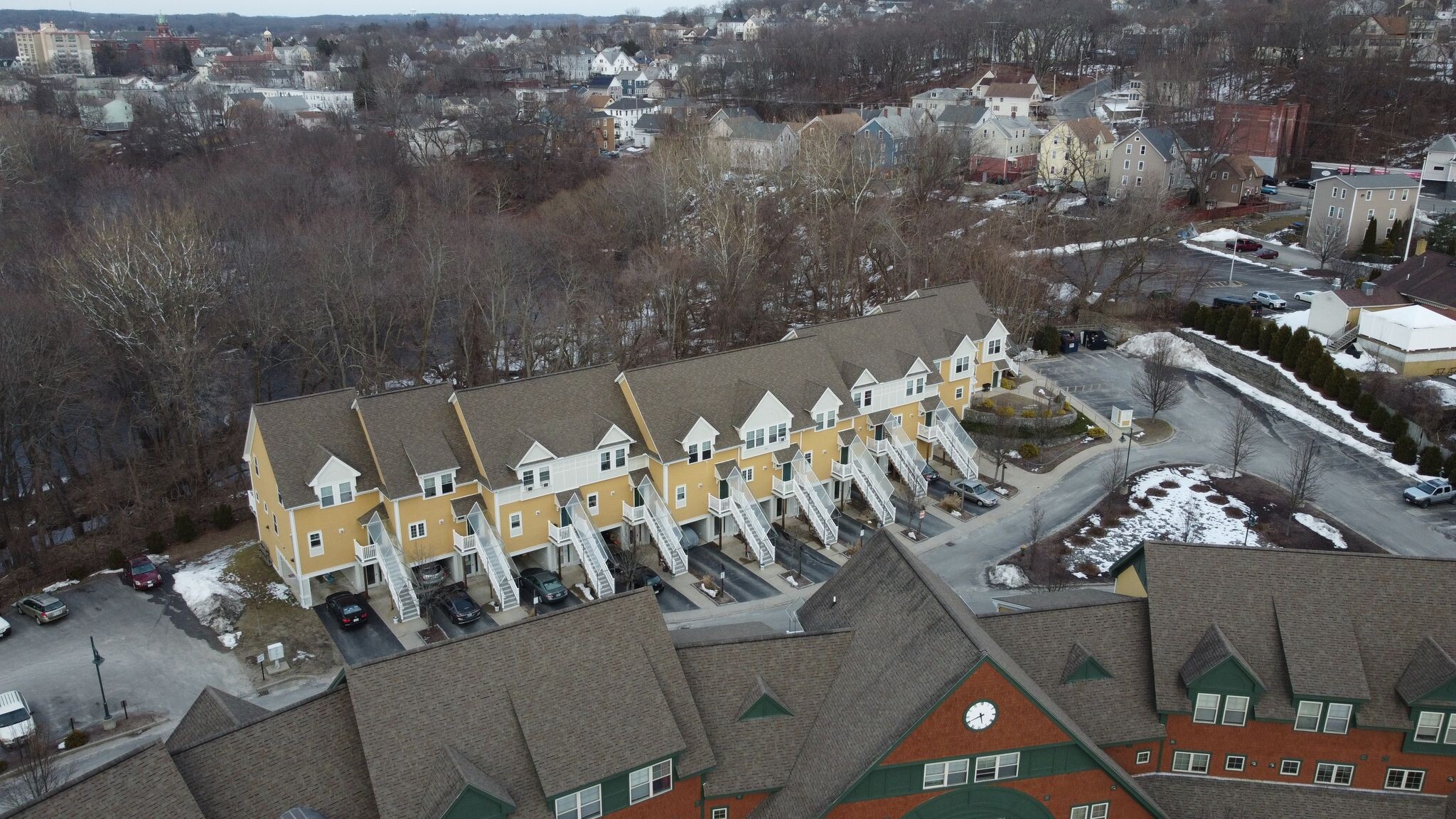 727 Front St, Woonsocket, RI for lease Building Photo- Image 1 of 7