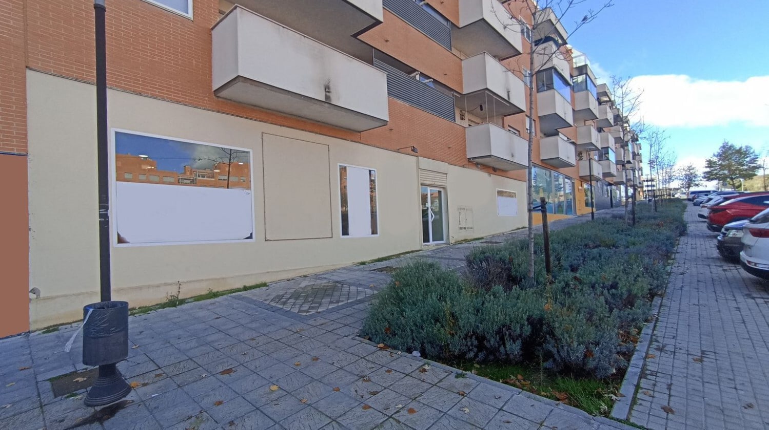 Calle Marbella, 43, Arroyomolinos, Madrid for lease Building Photo- Image 1 of 18
