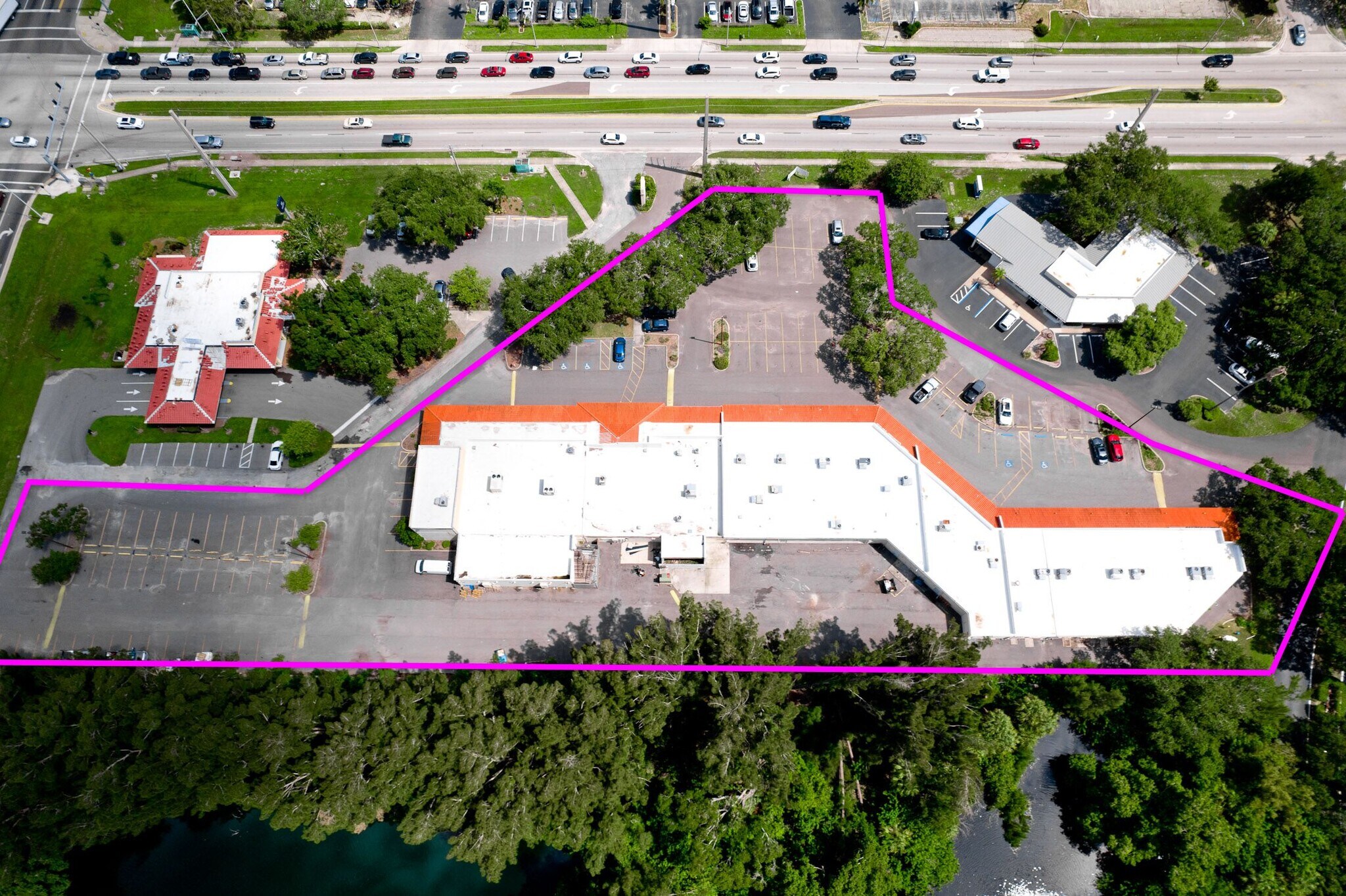 4105 Cortez Rd, Bradenton, FL for lease Building Photo- Image 1 of 17