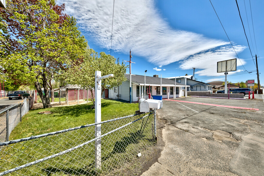 3129 S Carson St, Carson City, NV for sale - Building Photo - Image 2 of 27