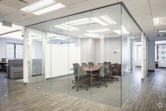 311 S Wacker Dr, Chicago, IL for lease Interior Photo- Image 2 of 3