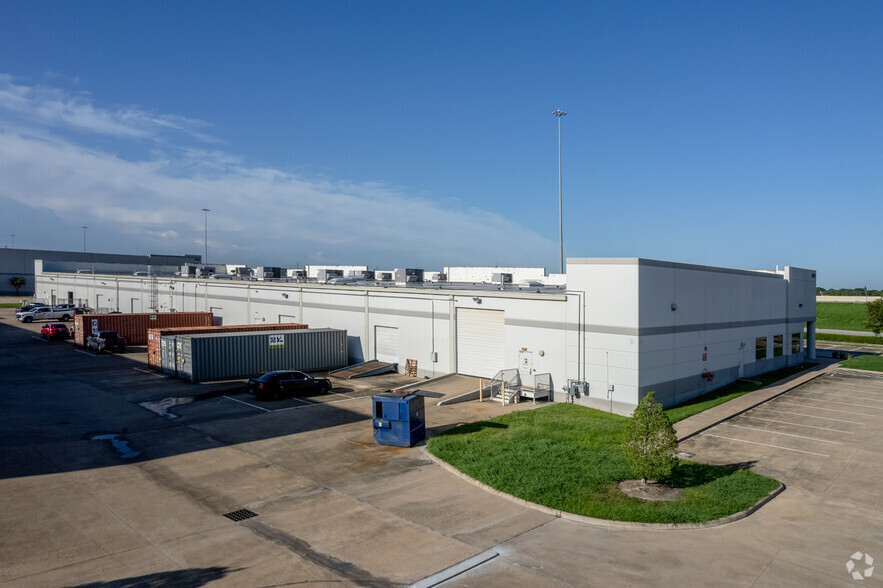 2720 Reed Rd, Houston, TX for lease - Building Photo - Image 3 of 4