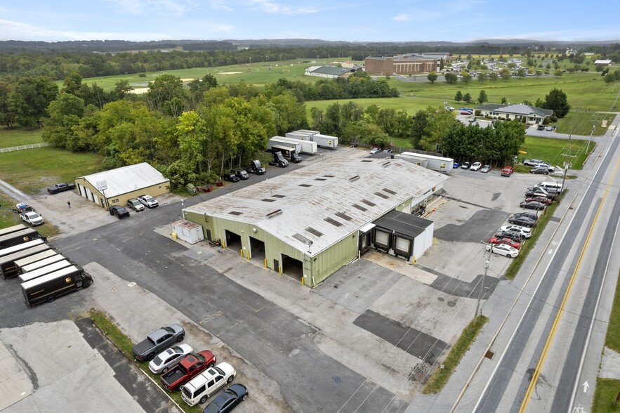 978 Old Harrisburg Rd, Gettysburg, PA for sale - Building Photo - Image 3 of 12