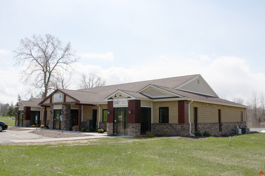 7387 Route 96, Victor, NY for lease - Building Photo - Image 3 of 4