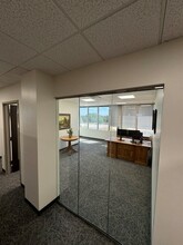 2525 Ridgmar Blvd, Fort Worth, TX for lease Interior Photo- Image 2 of 6