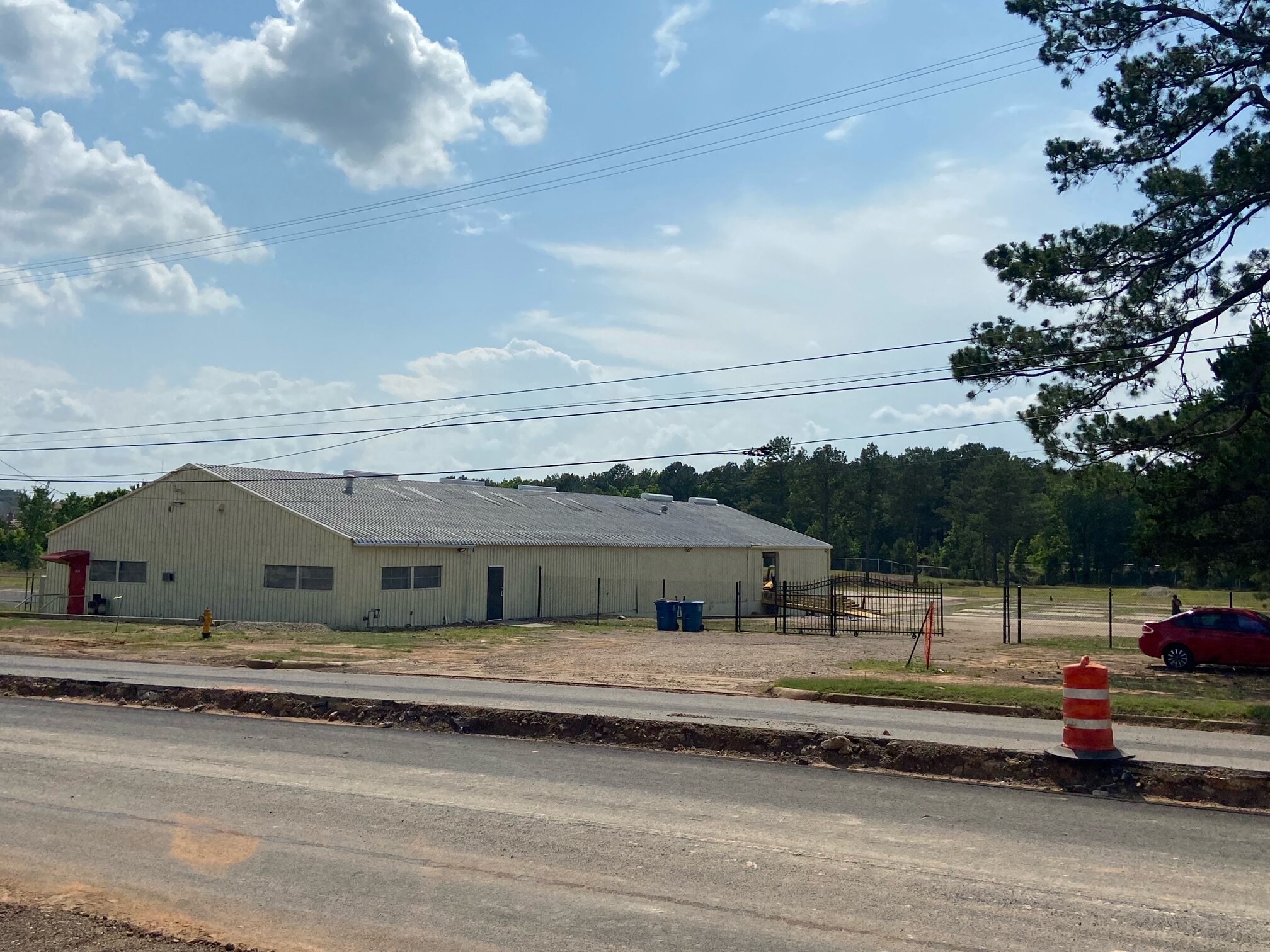 1603 Industrial Blvd, Kilgore, TX for sale Primary Photo- Image 1 of 1