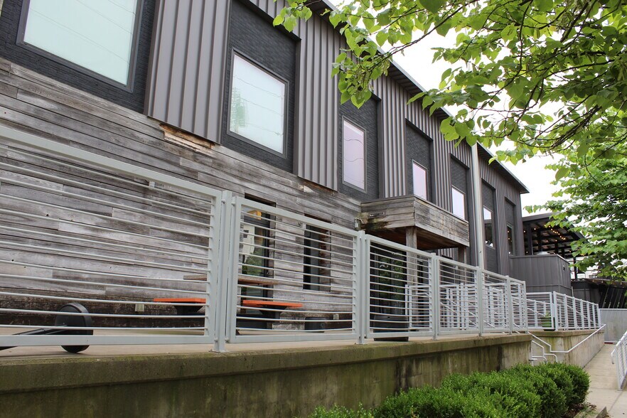 1810 Chestnut St, Chattanooga, TN for sale - Primary Photo - Image 1 of 1