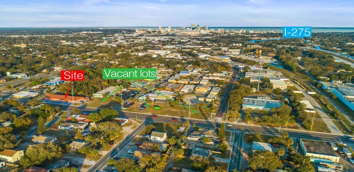 558 28th St S, Saint Petersburg, FL for sale Primary Photo- Image 1 of 1