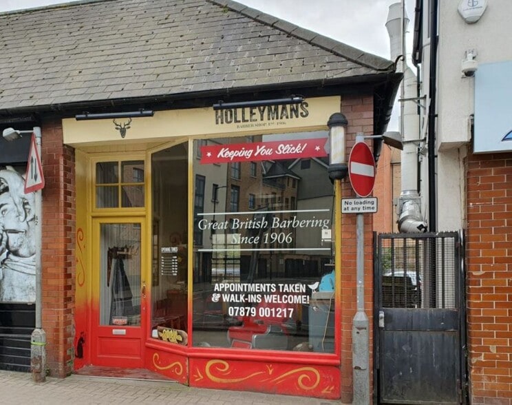 8 Station Rd, Bishop's Stortford for sale - Primary Photo - Image 1 of 1