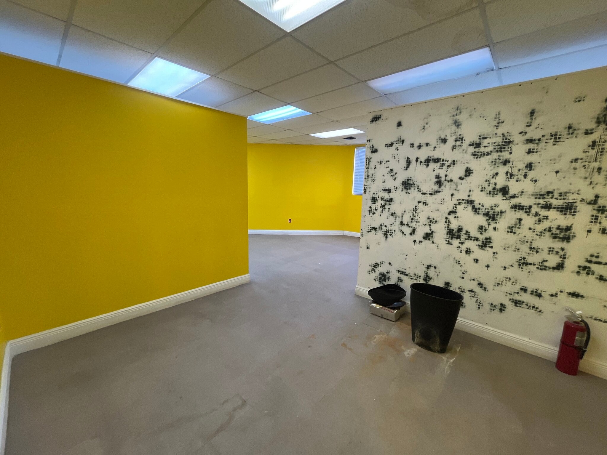 805-865 NW 119 St, Miami, FL for lease Interior Photo- Image 1 of 5