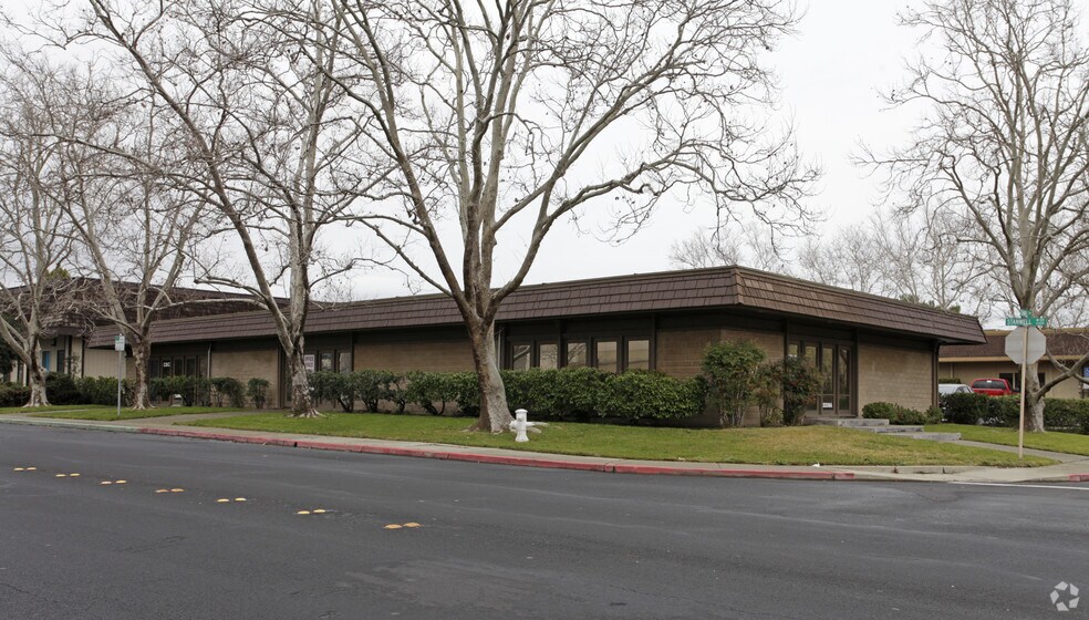 2339 Stanwell Cir, Concord, CA for sale - Building Photo - Image 1 of 1