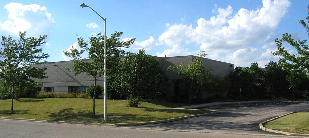 534 N Congress Cir, Roselle, IL for sale Primary Photo- Image 1 of 1