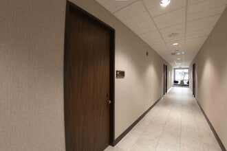2929 Mossrock Dr, San Antonio, TX for lease Interior Photo- Image 1 of 9