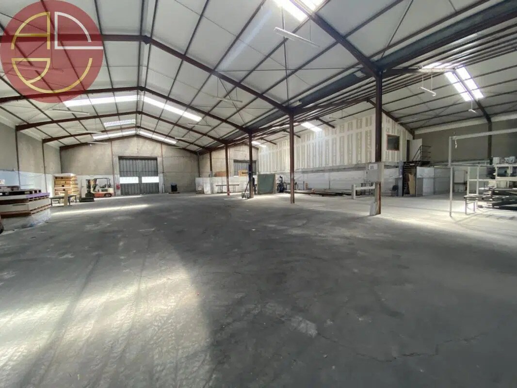Industrial in Aucamville for lease Interior Photo- Image 1 of 6