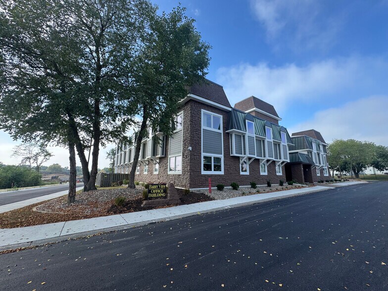 7211 NW 83rd St, Kansas City, MO for sale - Building Photo - Image 1 of 10