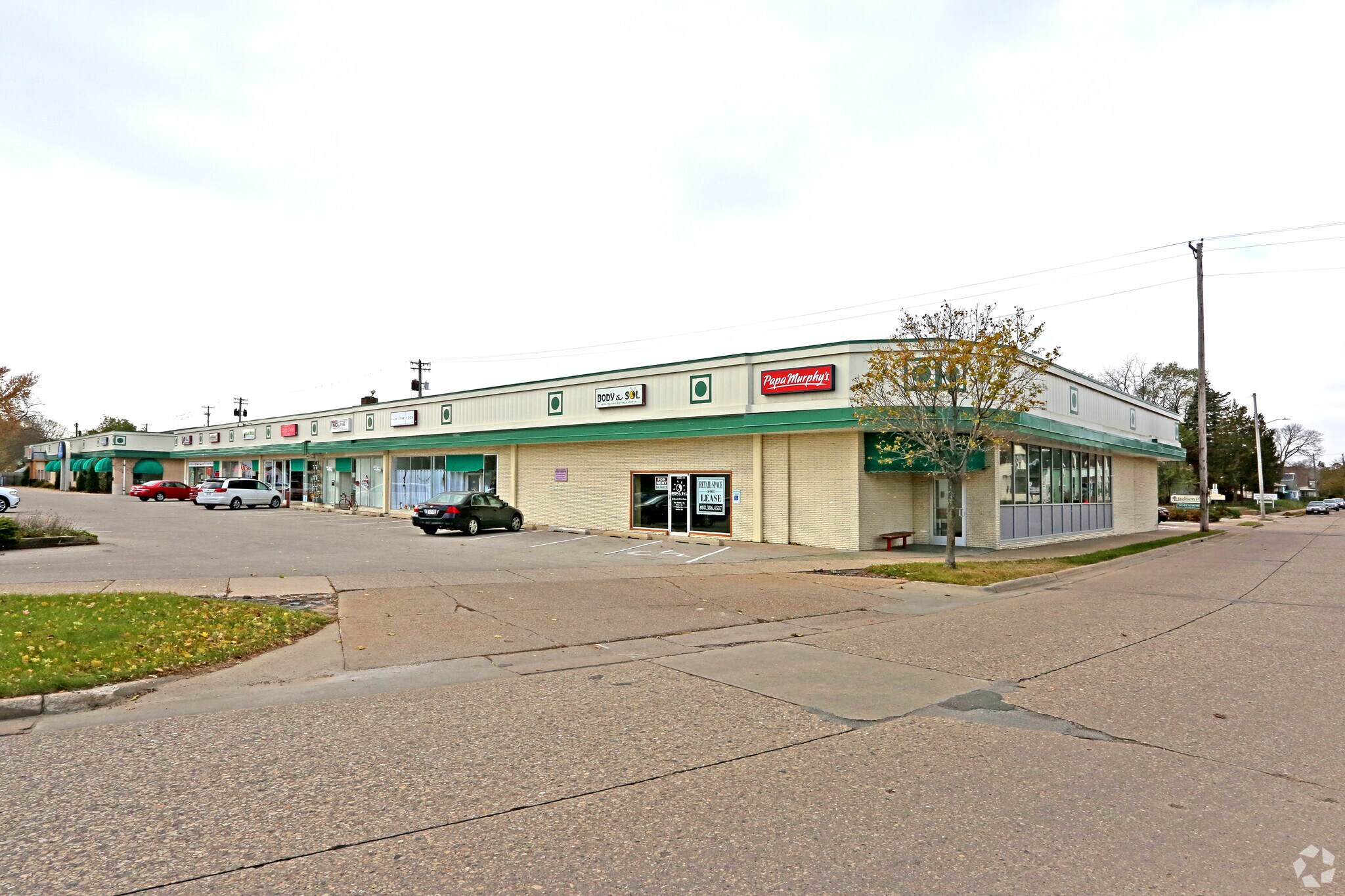 1006-1020 19th St S, La Crosse, WI for sale Primary Photo- Image 1 of 1