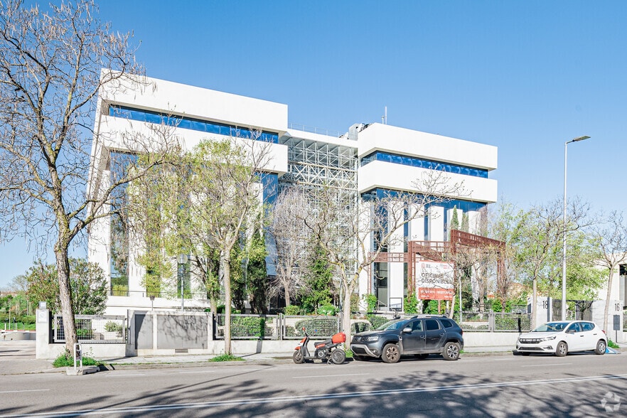 Calle Ribera del Loira, 16 - 18, Madrid, Madrid for lease - Building Photo - Image 3 of 16