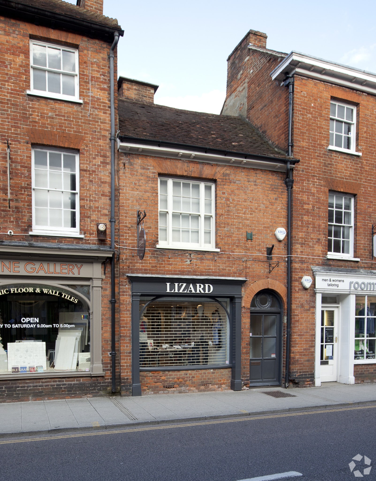 48 Downing St, Farnham for sale Primary Photo- Image 1 of 1