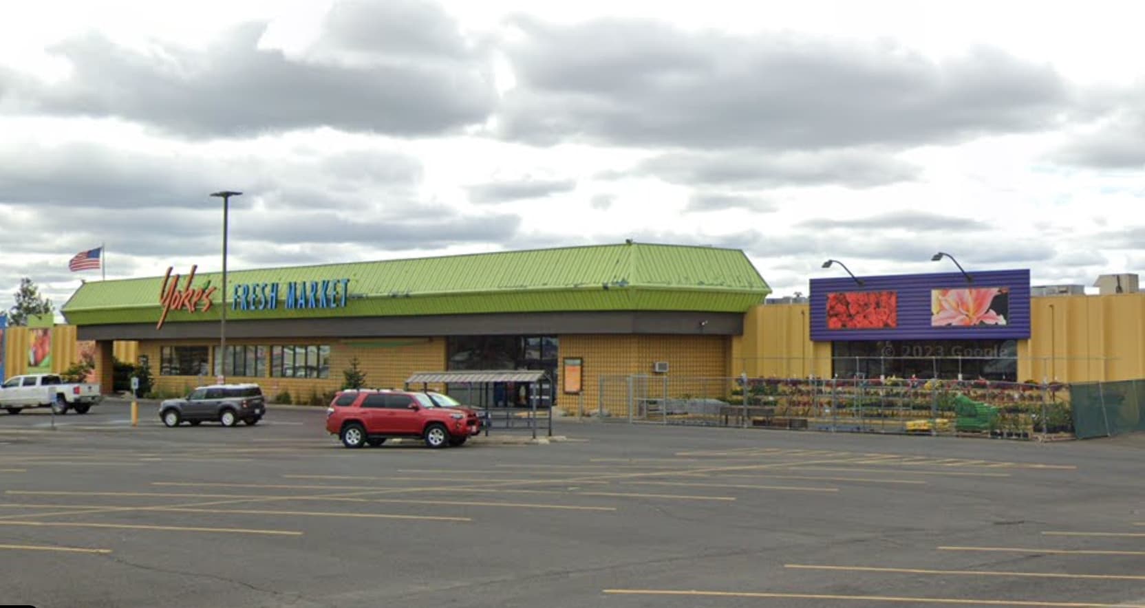 1282412825 W 14th Ave, Airway Heights, WA 99001 Yoke's Foods