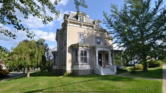 105 Main St, Newton, NJ for sale Primary Photo- Image 1 of 1